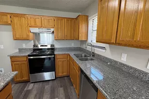 8212 Willis Ln, Watauga, TX 76148 - Photo 7