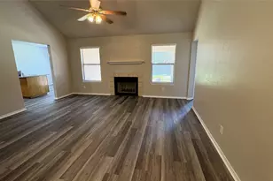 8212 Willis Ln, Watauga, TX 76148 - Photo 3