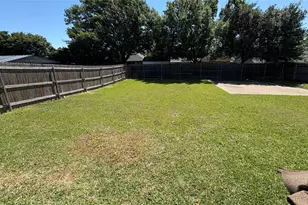8212 Willis Ln, Watauga, TX 76148 - Photo 27