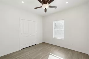 3015 Elinor St, Fort Worth, TX 76111 - Photo 17