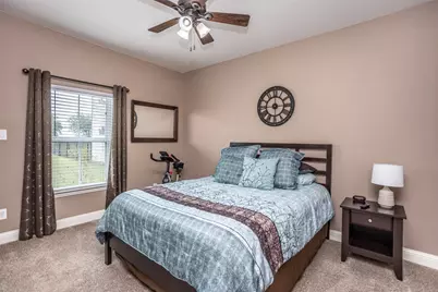 11210 Lakecrest Drive, Sanger, TX 76266 - Photo 27