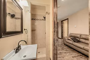 112 Diamond Rose Dr, Burleson, TX 76028 - Photo 33