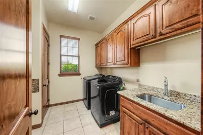 112 Diamond Rose Drive, Burleson, TX 76028 - Photo 39