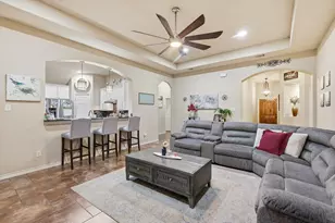 242 Miramar Cir, Weatherford, TX 76085 - Photo 9
