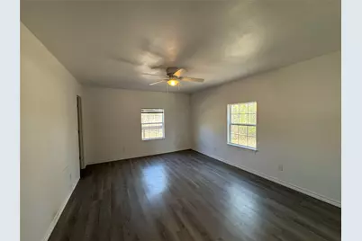 232 E Quanah Road, Mabank, TX 75156 - Photo 9