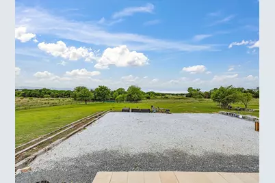 466 Belcher Road, Bowie, TX 76230 - Photo 31