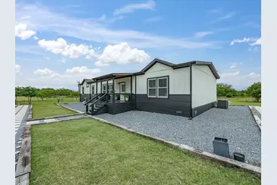 466 Belcher Road, Bowie, TX 76230 - Photo 7