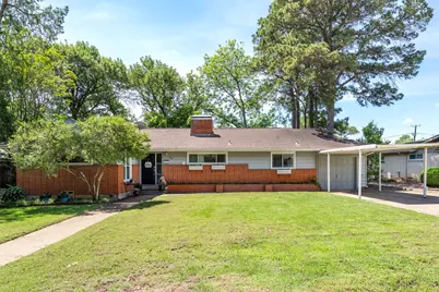 126 Varsity Circle, Arlington, TX 76013 - Photo 1