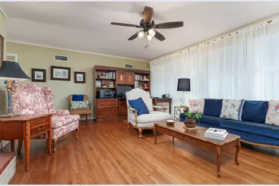 126 Varsity Circle, Arlington, TX 76013 - Photo 7