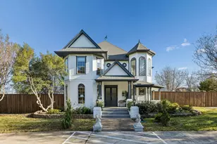 3706 Castle Dr, Rowlett, TX 75089 - Photo 3