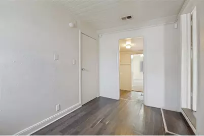 1106 Jackson Street, Carrollton, TX 75006 - Photo 5