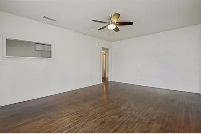 1106 Jackson Street, Carrollton, TX 75006 - Photo 3