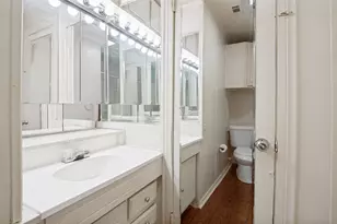 1106 Jackson St, Carrollton, TX 75006 - Photo 9