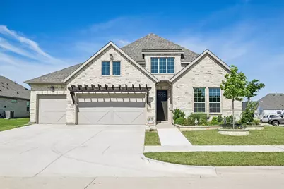569 Pebble Drive, Waxahachie, TX 75167 - Photo 1