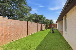2705 River Path Ct, Burleson, TX 76028 - Photo 35