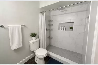 2442 Club Manor Drive, Dallas, TX 75237 - Photo 27