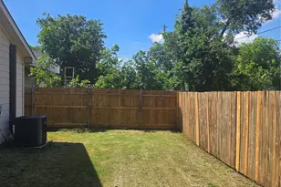 105 Garfield St, Garland, TX 75042 - Photo 15