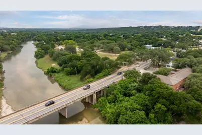 200 E Elm Street, Glen Rose, TX 76043 - Photo 15
