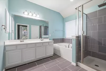 520 E Sandra Lane, Grand Prairie, TX 75052 - Photo 27