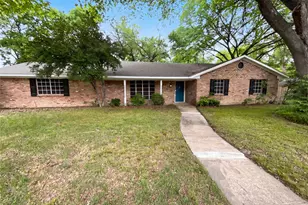 2017 Greenbriar Ln, Plano, TX 75074 - Photo 1