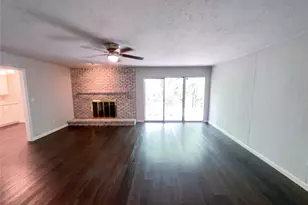 2017 Greenbriar Ln, Plano, TX 75074 - Photo 3