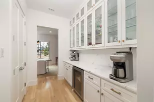 5019 Lark Ln, Dallas, TX 75209 - Photo 9