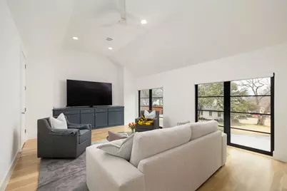 5019 Lark Lane, Dallas, TX 75209 - Photo 15
