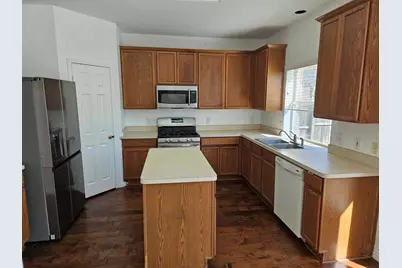 2104 Royal Oak Drive, Bedford, TX 76021 - Photo 13