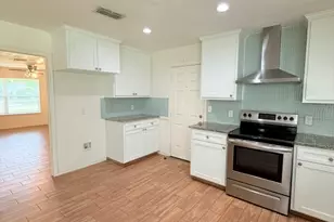 1617 Dakota Dr, Garland, TX 75043 - Photo 5