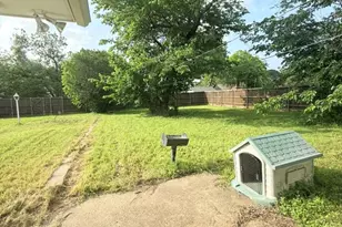 1617 Dakota Dr, Garland, TX 75043 - Photo 15