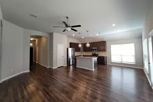 1106 Placid Cir, Waco, TX 76706 - Photo 5