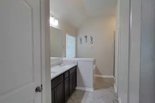 1106 Placid Cir, Waco, TX 76706 - Photo 13
