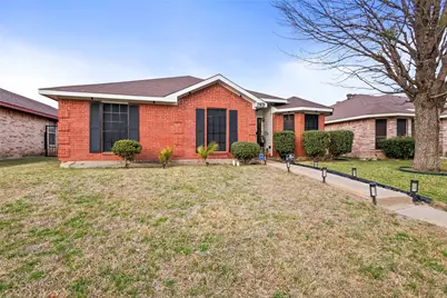 2831 Saint Johns Avenue, Lancaster, TX 75146 - Photo 3