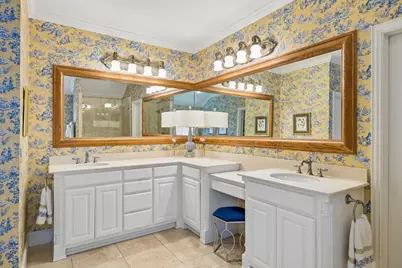 6828 Meadowcreek Drive, Dallas, TX 75254 - Photo 23