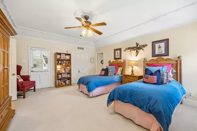 6828 Meadowcreek Drive, Dallas, TX 75254 - Photo 25