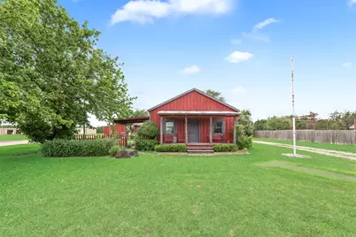 1321 Meadow Street, DeSoto, TX 75115 - Photo 3