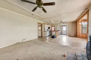 1321 Meadow St, DeSoto, TX 75115 - Photo 15