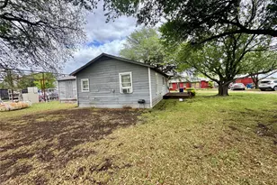 1321 Meadow St, DeSoto, TX 75115 - Photo 21
