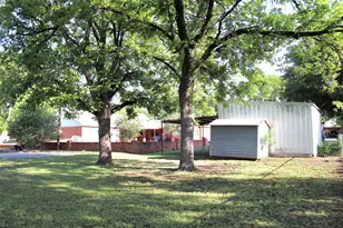 211 Spill St, Winters, TX 79567 - Photo 37