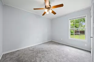 1804 Stewart Dr, Arlington, TX 76013 - Photo 13