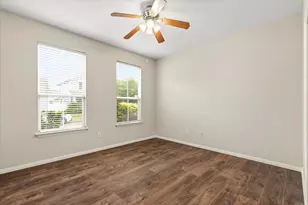 10223 Waterbury Dr, Providence Village, TX 76227 - Photo 15