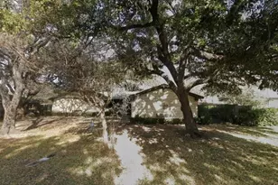4905 Rock River Dr, Fort Worth, TX 76103 - Photo 1
