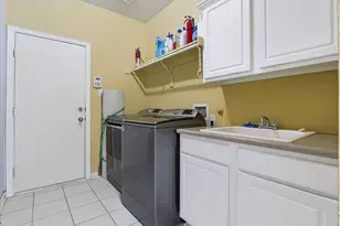 1828 Branch Trail, Carrollton, TX 75007 - Photo 9