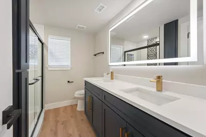 300 Steinman Avenue, Dallas, TX 75203 - Photo 19