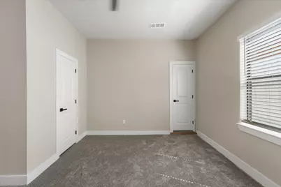 300 Steinman Avenue, Dallas, TX 75203 - Photo 17
