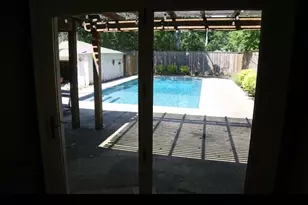 6433 Danbury Ln, Dallas, TX 75214 - Photo 35