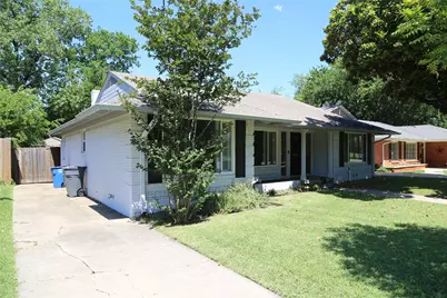 6433 Danbury Lane, Dallas, TX 75214 - Photo 3
