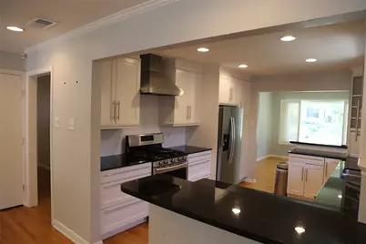 6433 Danbury Lane, Dallas, TX 75214 - Photo 11