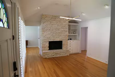 6433 Danbury Lane, Dallas, TX 75214 - Photo 9