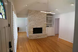 6433 Danbury Ln, Dallas, TX 75214 - Photo 9